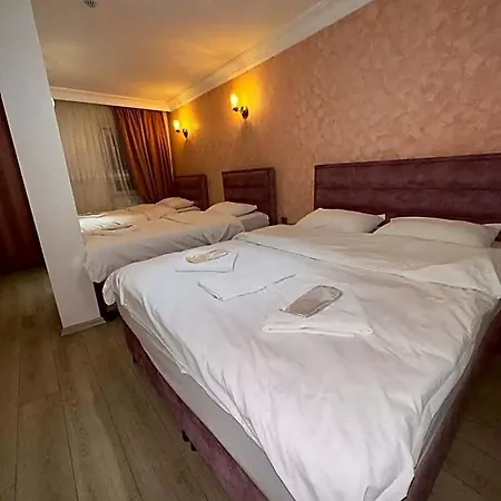 Avrasyaqueen Hotel Istanboel